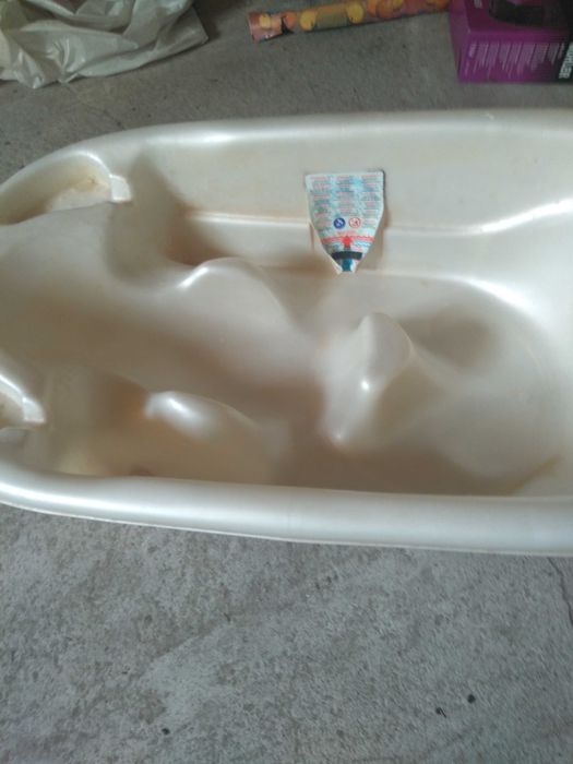 Бебешко корито със стойка