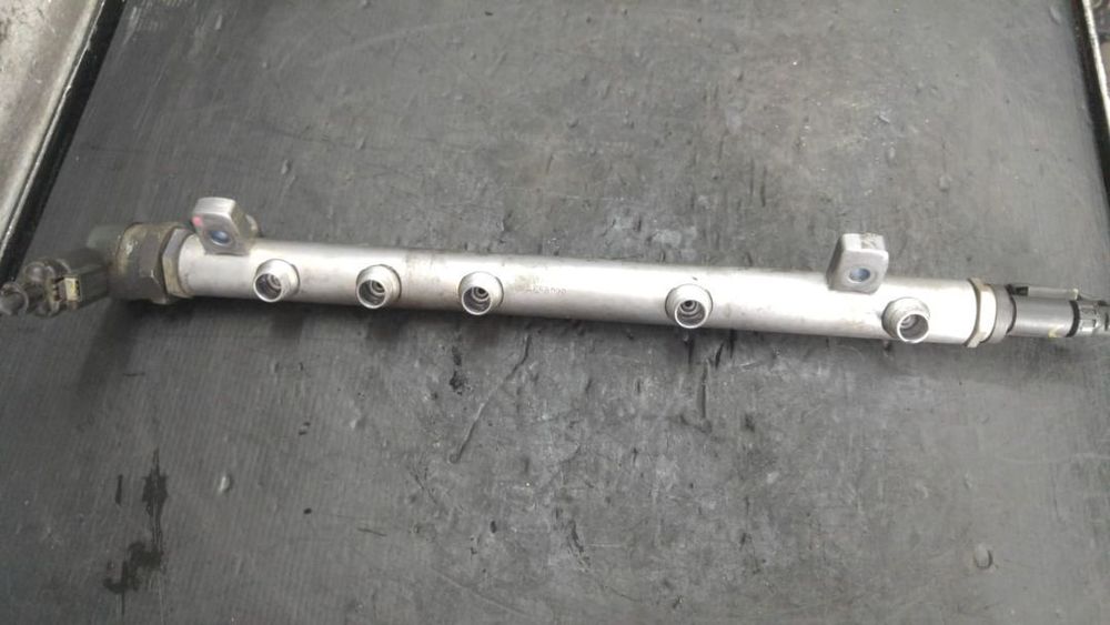 Rampa injectoare 2.0 cdi 640940 mercedes a-class w169 b-class w245 a6400702395