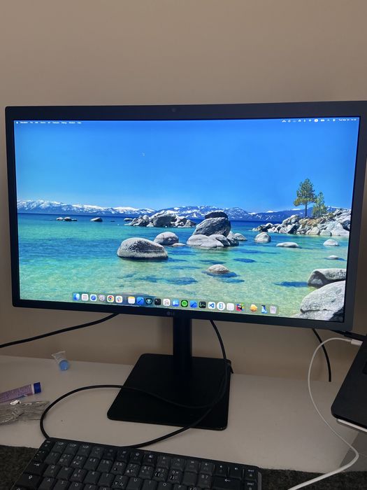 Monitor LG Ultrafine 5k 27” for Mac