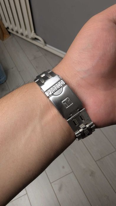 Наручные насы Tissot PRS 200 (Model: T362/462)