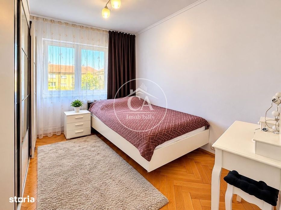 Apartament cu 3 camere de inchiriat in zona Rogerius, Oradea