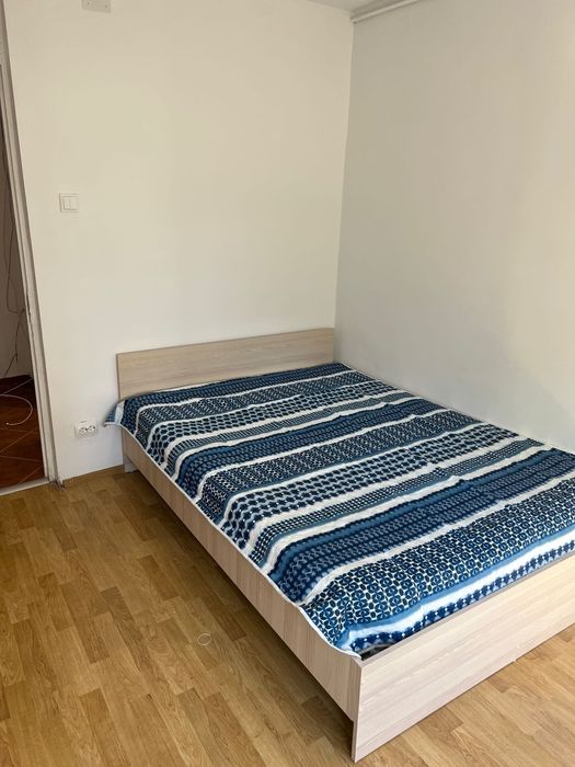 Inchiriez apartament 3 camere