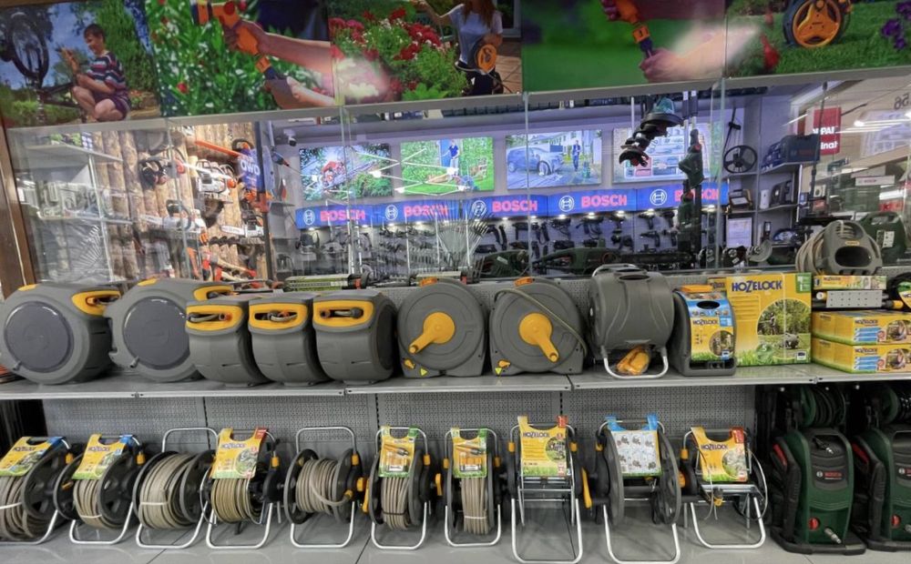 Автоматическая настенная катушка со шлангом HoZelock AutoReel 30m