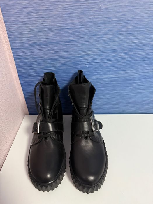 Дамски обувки от естествена кожа