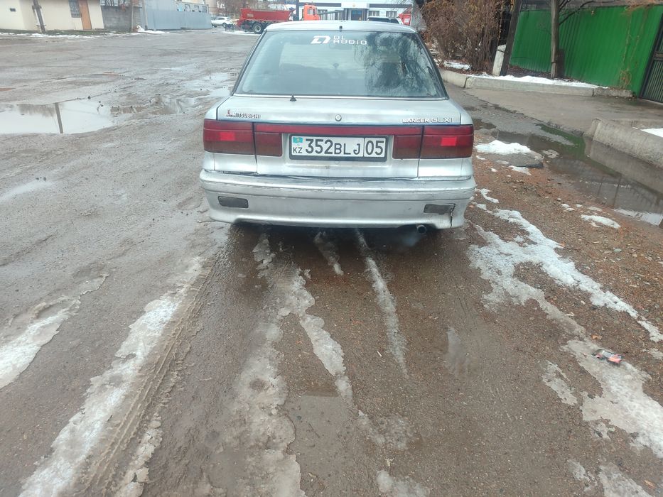 Продам Лансере на ходу