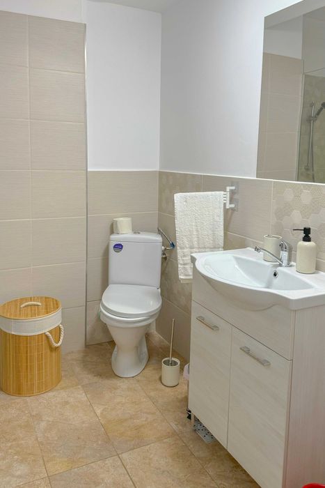 Cazare în regim hotelier – apartament spațios 2 camere, complet utilat