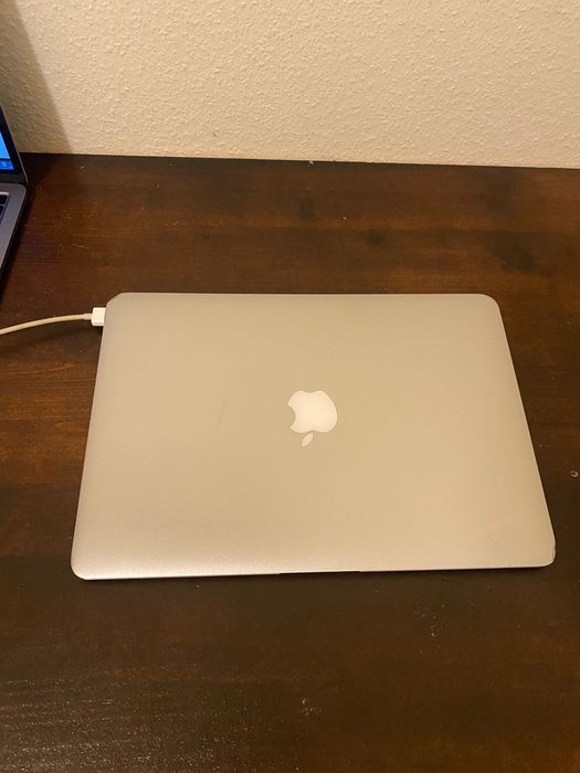 MacBook Air 2011