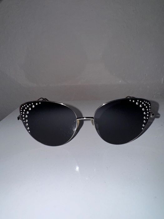 Furla Слънчеви очила Cat-Eye с
поляризация и метална рамка