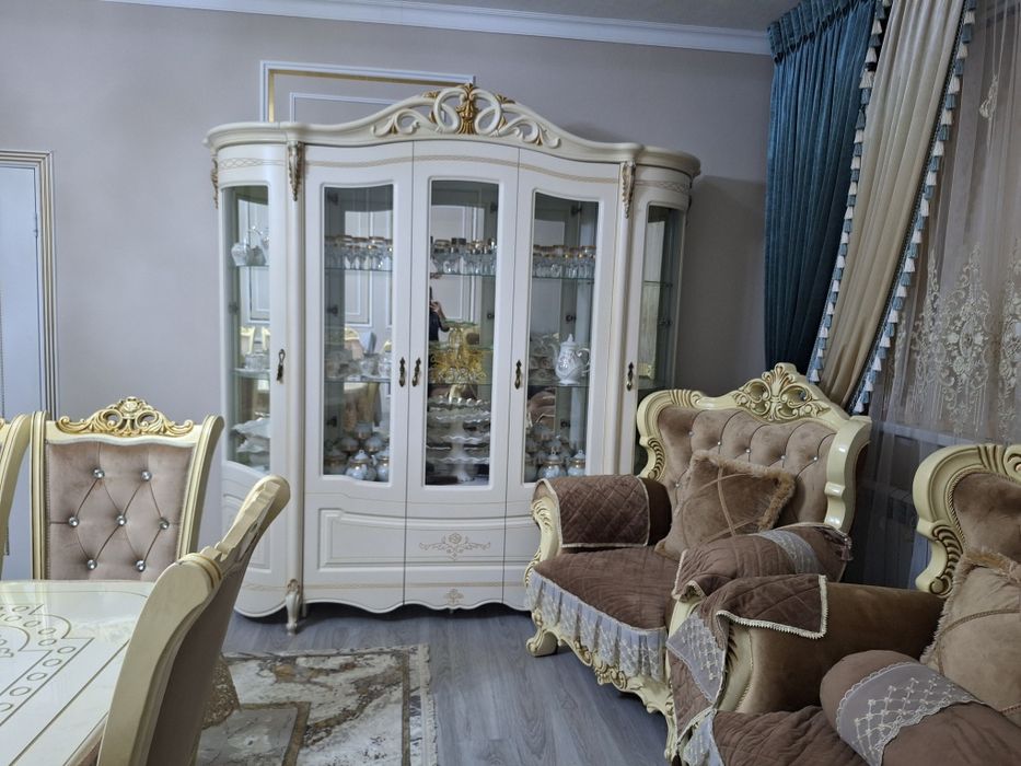 Горка белого цвета