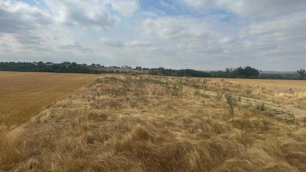 Vand teren intravila  zona Selgros