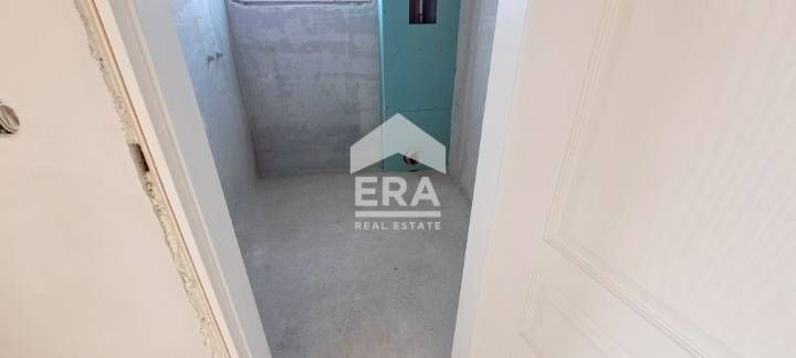 Двустаен апартамент в нова сграда пред акт 16