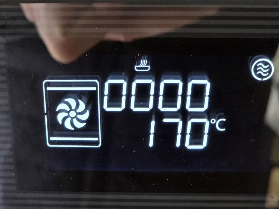 Фурна с интегрирана микровълнова Smeg