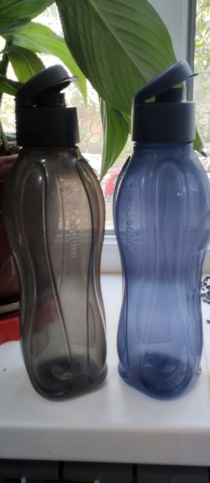 Продам бутылки Tupperware