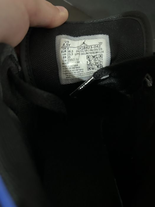 Vând Jordan 1 mid mărimea 36,5 ca noi