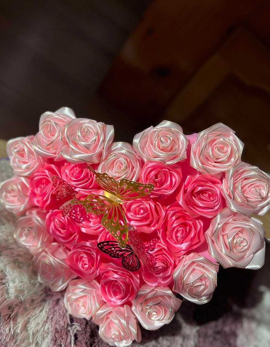 Аранжировка с цветя