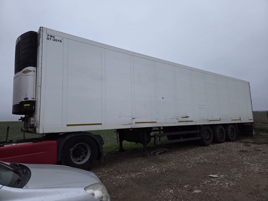 Semiremorca frigorifica Schmitz