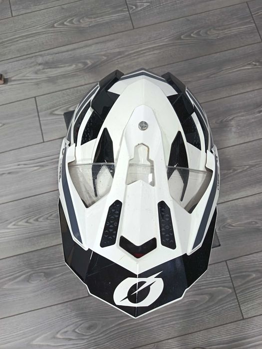 Каски 2 броя за мотор