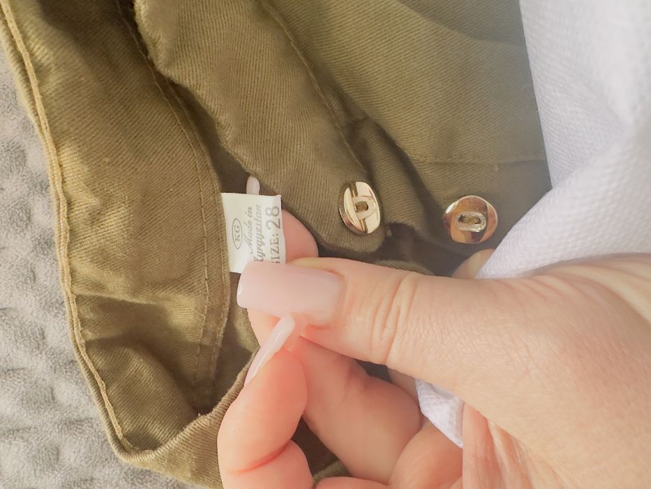 Продам костюм на 9 мая