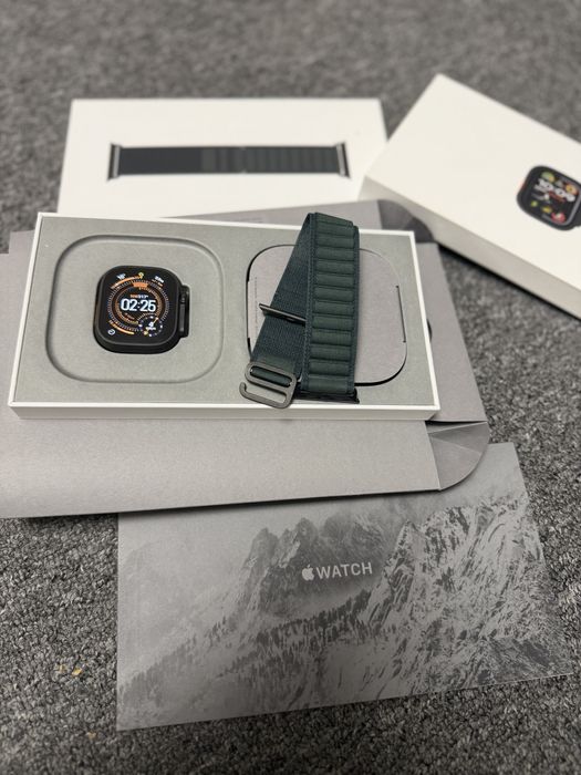 Oferta ! Apple Watch Ultra 2 Black CA NOU ! Folosit cateva zile ! Activat luna trecuta ! Cumparat de la Istyle