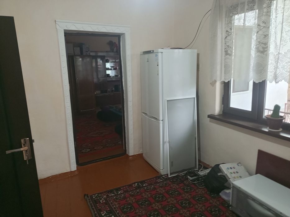 Продается дом или обмен на квартиру находится зади кафе золотая корона
