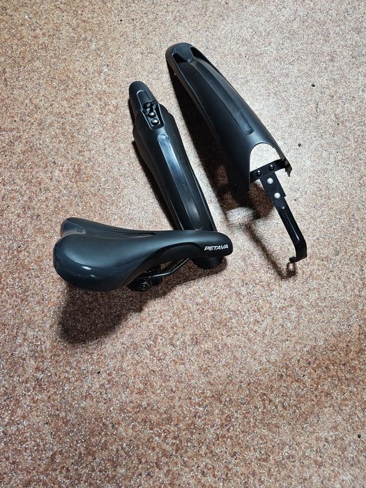 Сиденье, крылья для велосипеда