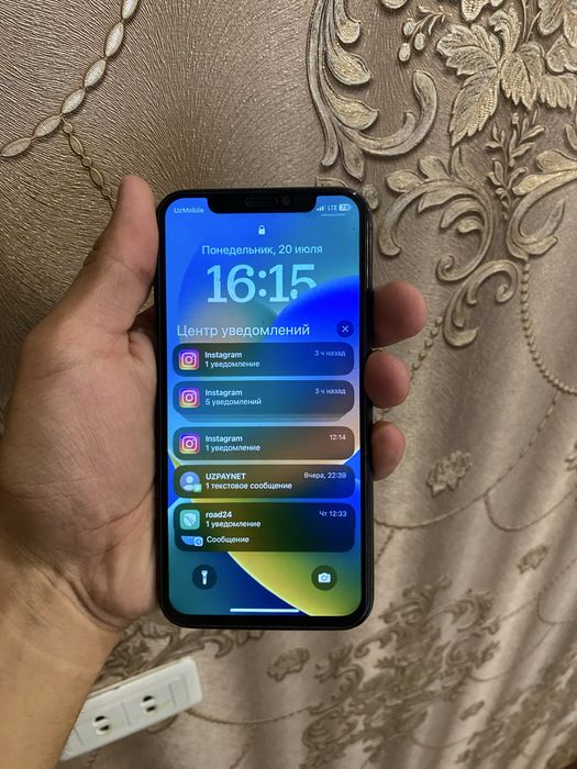 iphone X 256gb. Ekran bilan batareyka alishgan