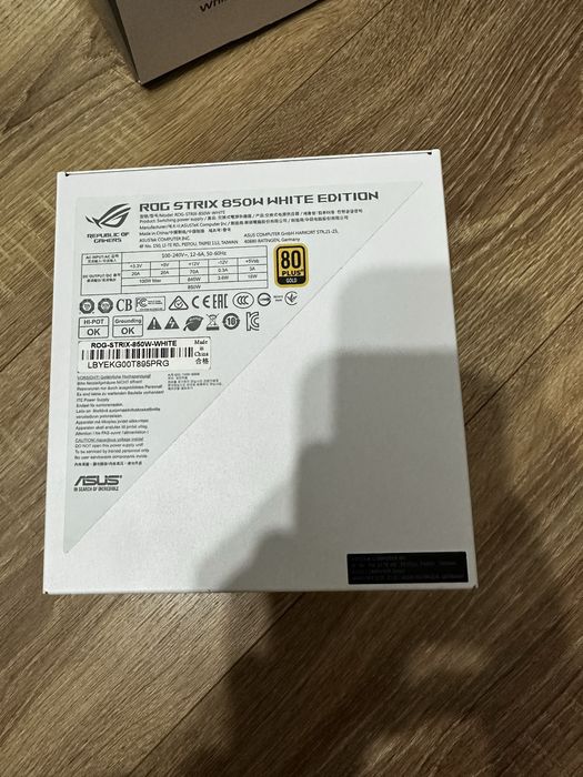 [Garantie] Sursa full modulara Asus ROG-STRIX-850W, 80 PLUS Gold