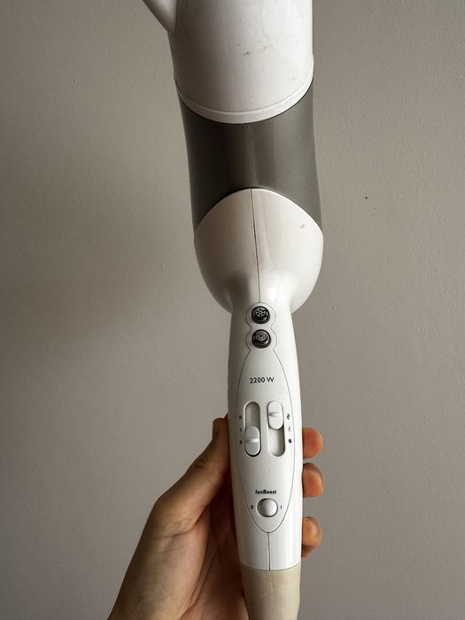 Фен Philips HP8183/00