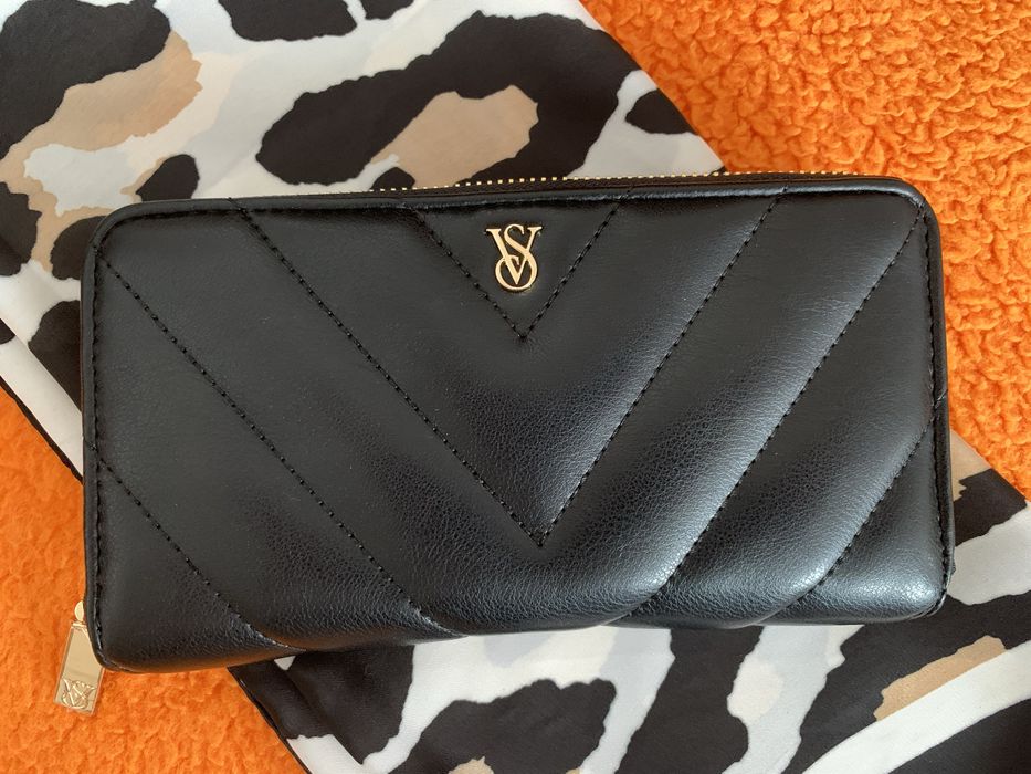 Ново портмоне Victorias Secret Нова плажна чанта