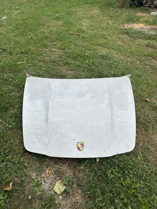 Capota porsche panamera cu defect
