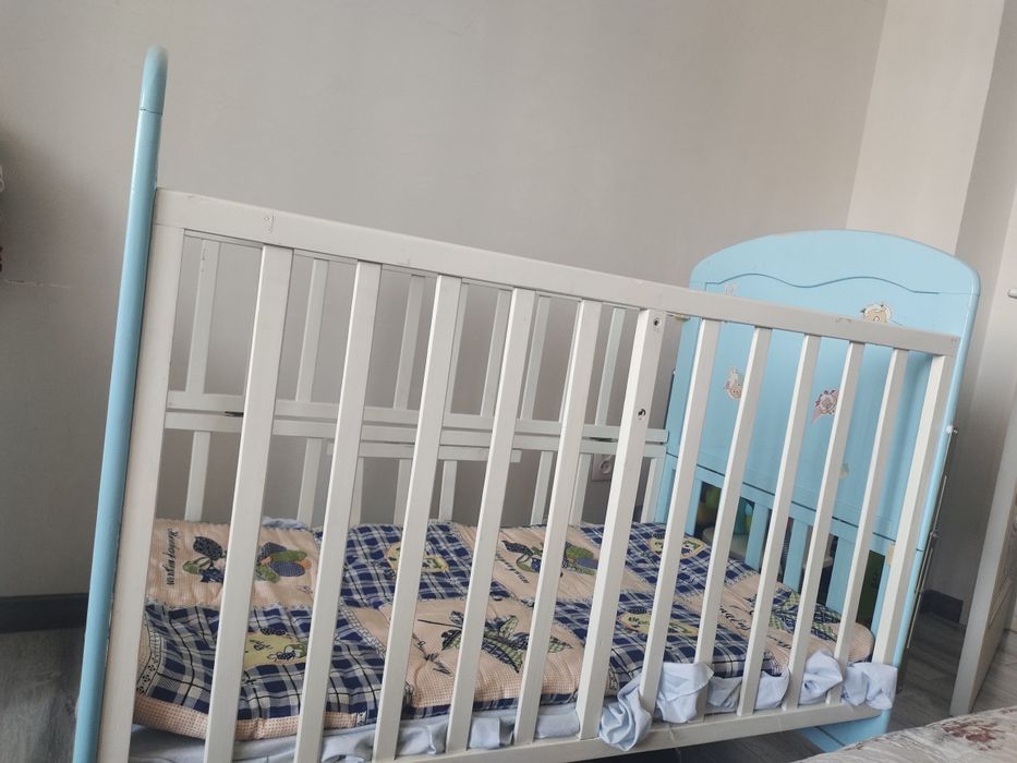 Кроватка детская