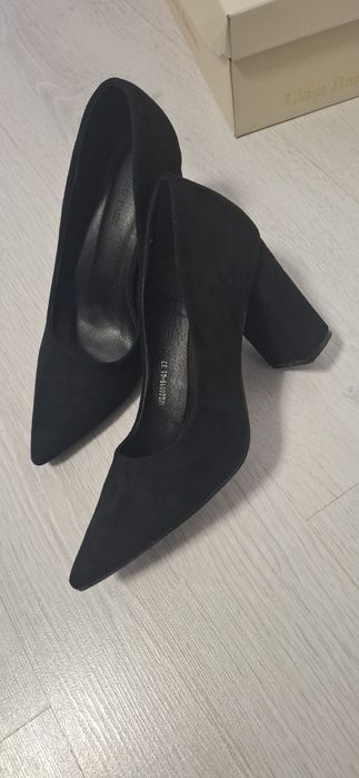 Pantofi stiletto toc gros