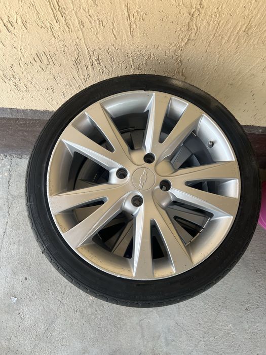 Продам диски с шинами