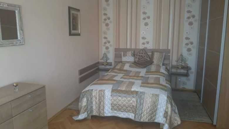 Дава се под наем Двустаен апартамент в София, Гео Милев - 75 кв.м за 373.83 € - Снимка #4