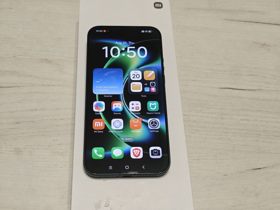 Като нов Xiaomi 17 Ultra 16 GB RAM 512 GB