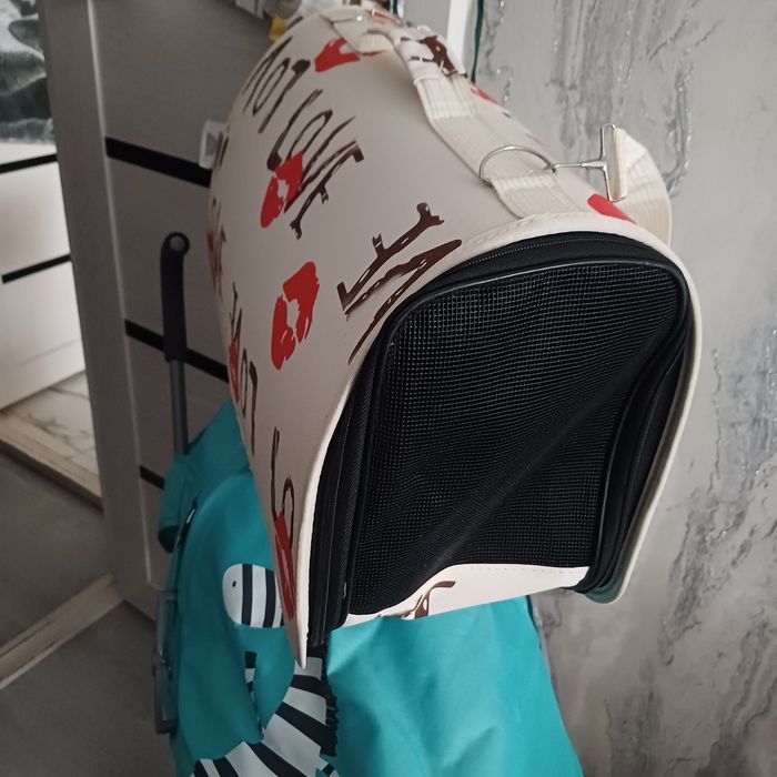 Продаётся для кошки сумка переноска