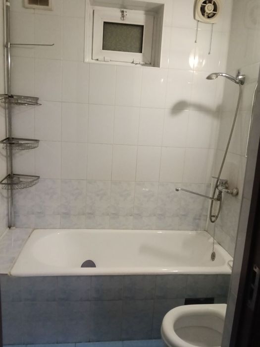 Учтепмнский район Камчатка из-за  3 соток 5 комн