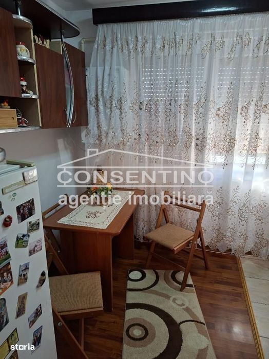 2 camere , mobilat si utilat , liber, Unirii Sud , centrala proprie, A