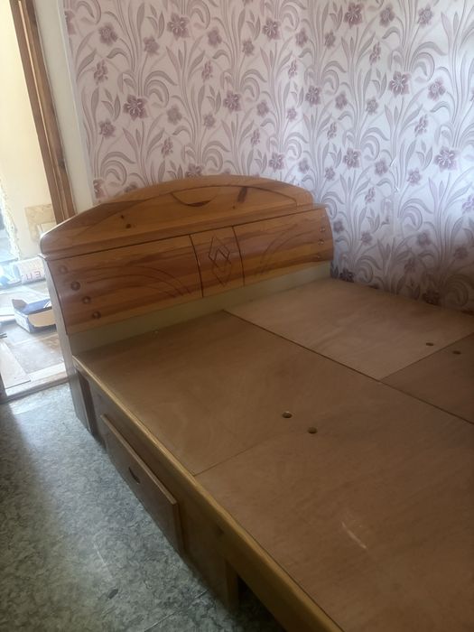 Кровать двух спальная