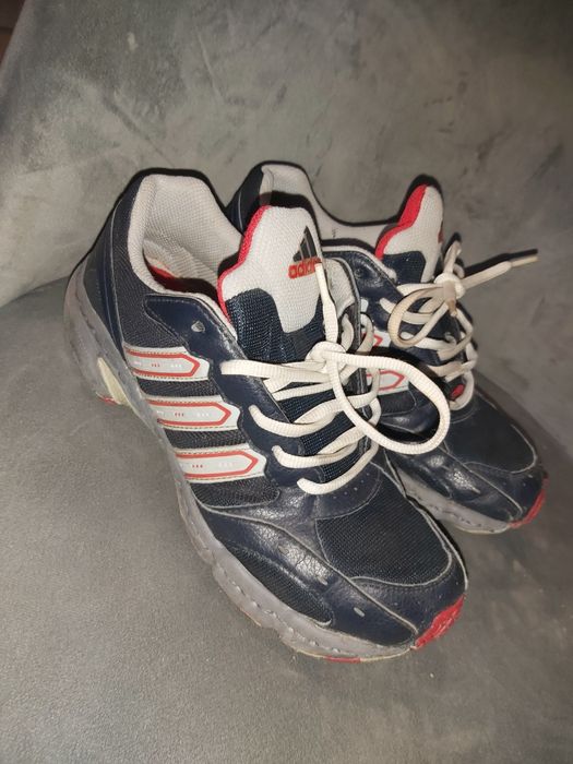 Дамски Adidas номер 37 1/2