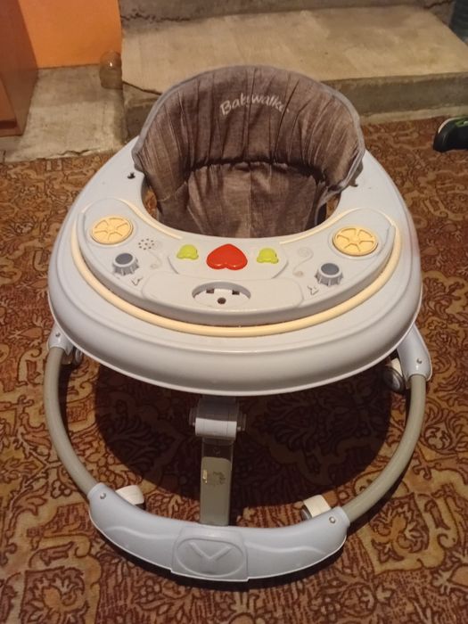 Ходунок детский хорошем состояний