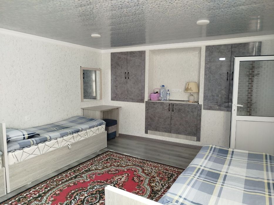 Hovli hazaykali hamma waroiti bor