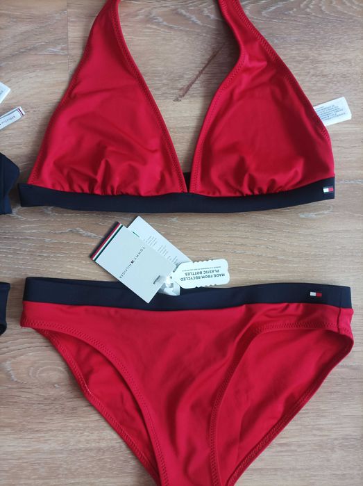 Tommy Hilfinger 12-14 год нов бански