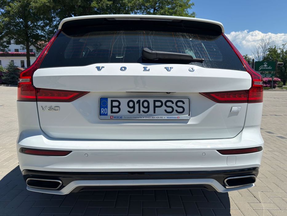 Volvo V60 T6 AWD Recharge 2021 346 CP 92.000 km cu factura, pretul include TVA cu factura pe PJ