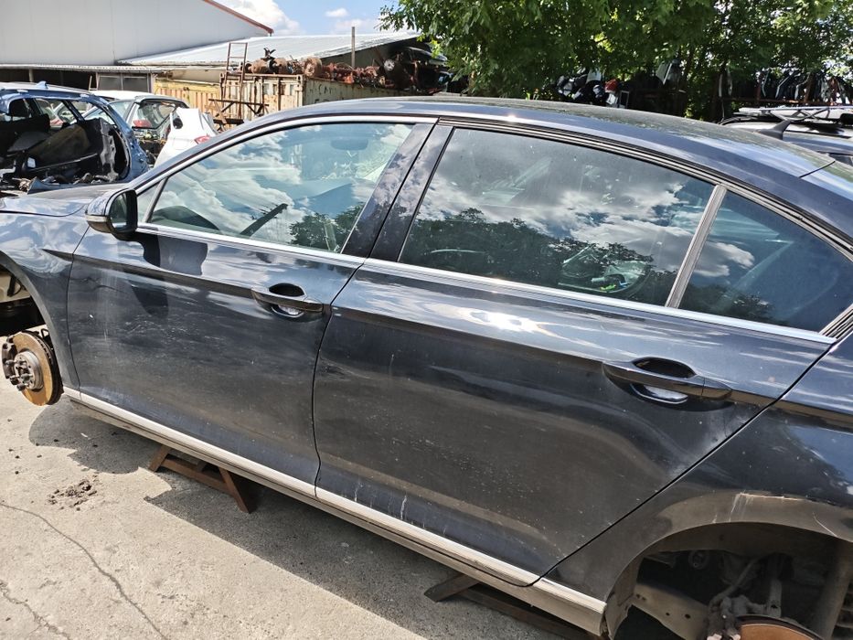 Врата/Врати за VW Passat B8 седан