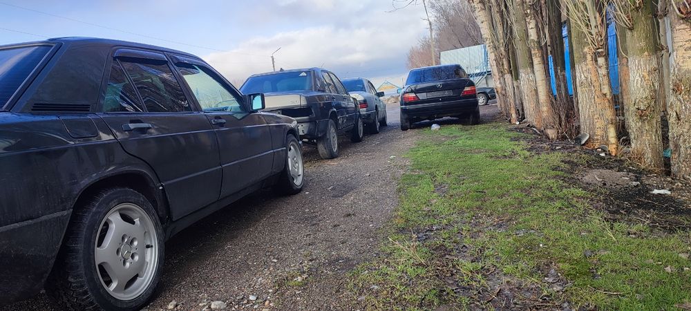 Мерседес 124 190