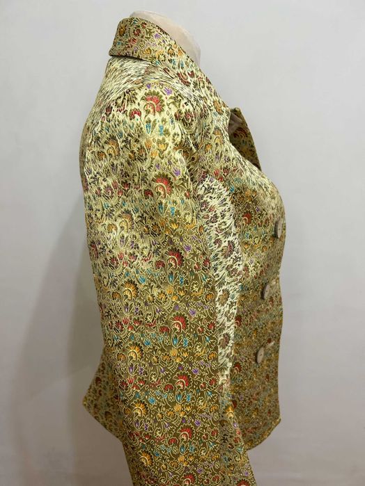 Жакет бежевый с баской, приталенный | Жакет из жаккарда размер 44-46