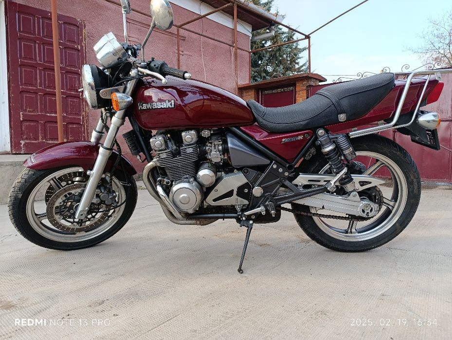 Kawasaki Zephyr 550