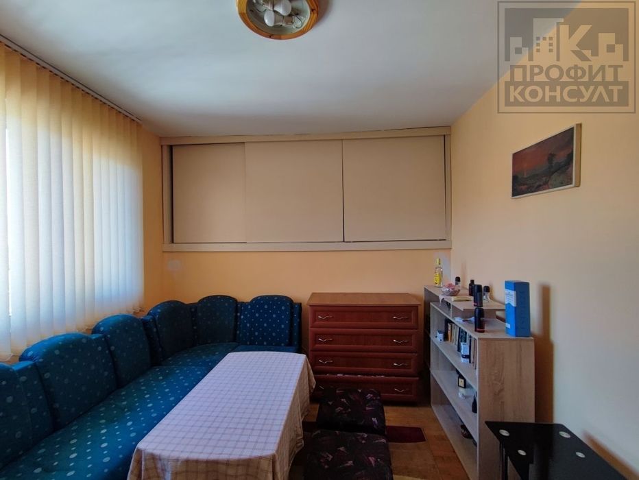 Продава се Двустаен апартамент в Велико Търново, Център - 52 кв.м за 481 €/кв.м - Снимка #1