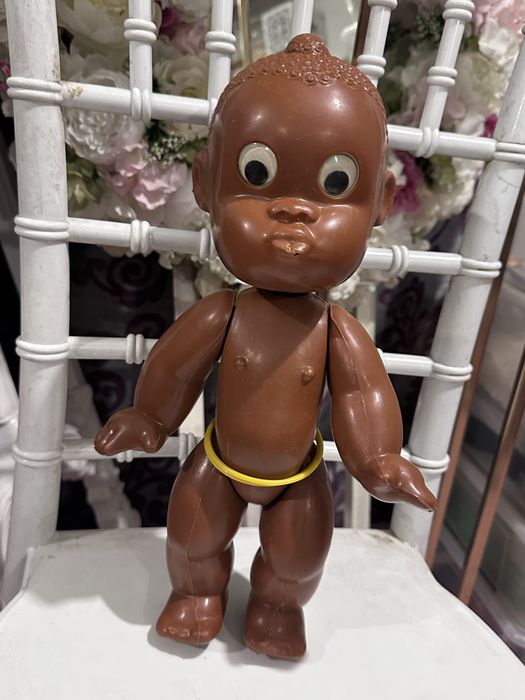 Aradeanca, Mobutu, etc